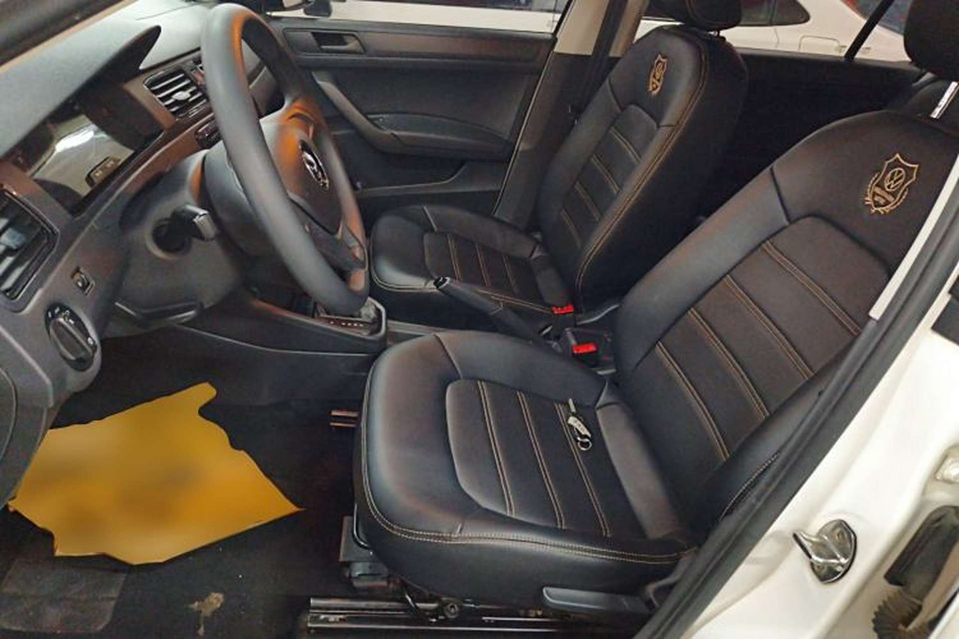 Used Volkswagen Santana 2018 1.5L Automatic Fashion Edition Left Front Seat