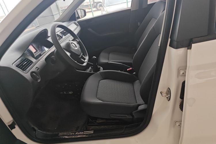 Used Volkswagen Santana 2018 1.5L Manual Fashion Edition Left Front Seat