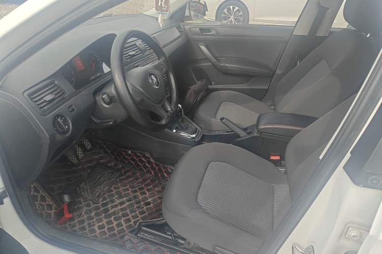 Used Volkswagen Santana 2018 1.5L Automatic Fashion Edition Left Front Seat