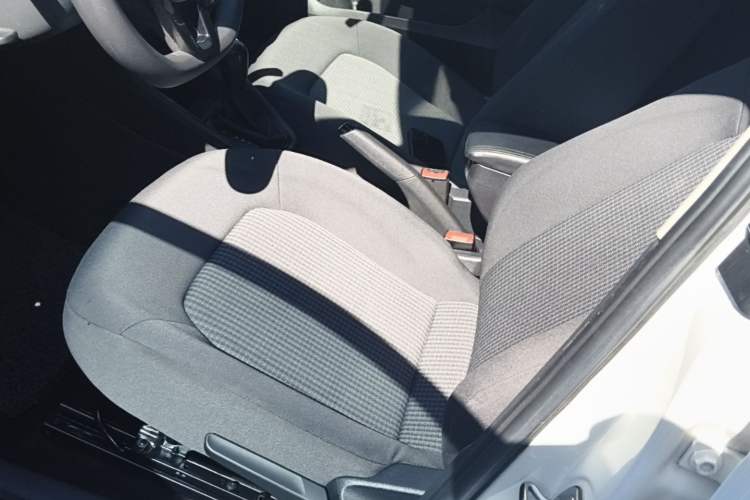 Used Volkswagen Santana 2018 1.5L Automatic Fashion Edition Left Front Seat