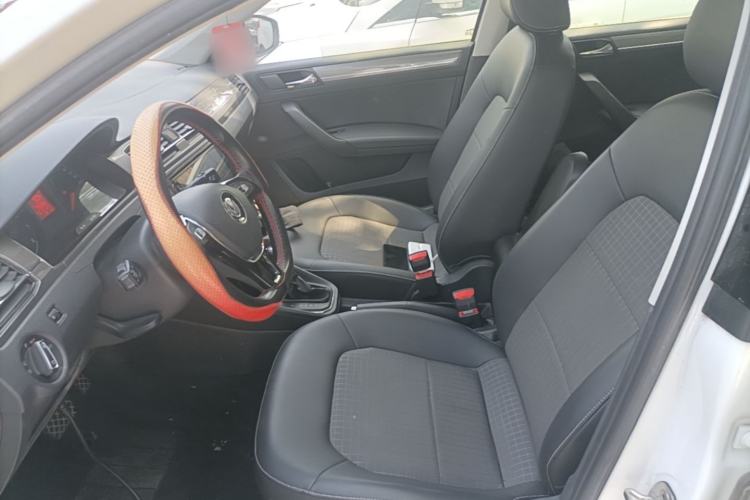 Used Volkswagen Santana 2018 1.5L Automatic Comfort Edition Left Front Seat