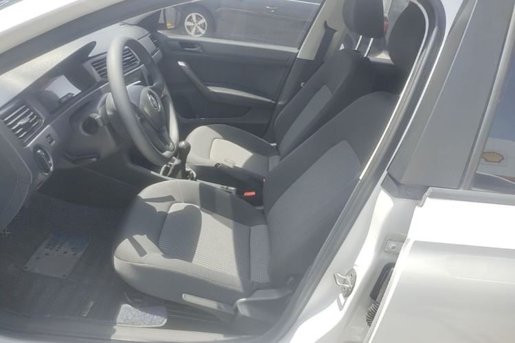 Used Volkswagen Santana 2018 1.5L Manual Fashion Edition Left Front Seat