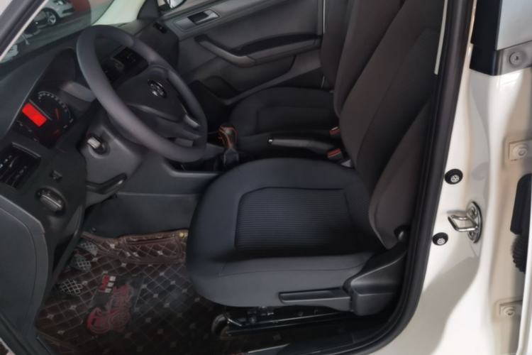 Used Volkswagen Santana 2018 1.5L Manual Fashion Edition Left Front Seat