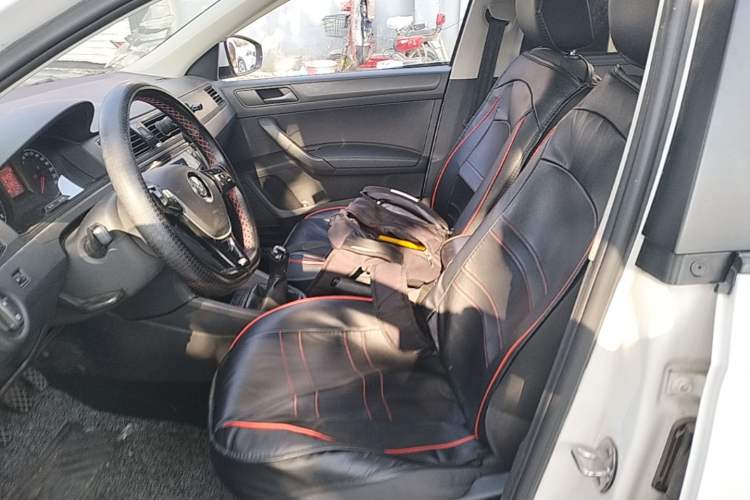 Used Volkswagen Santana 2018 1.5L Manual Fashion Edition Left Front Seat