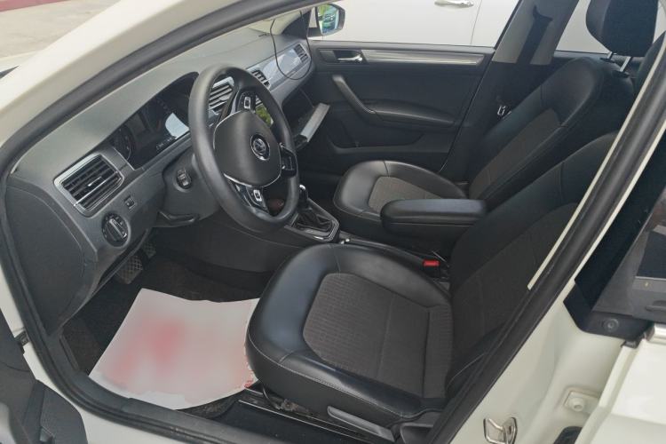 Used Volkswagen Santana 2018 1.5L Automatic Comfort Edition Left Front Seat