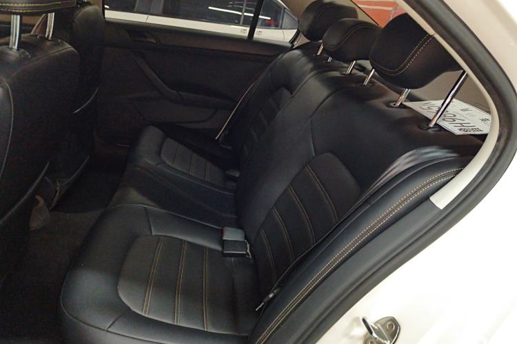 Used Volkswagen Santana 2018 1.5L Automatic Fashion Edition Left Rear Seat