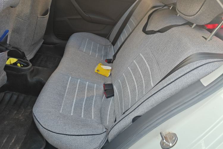 Used Volkswagen Santana 2018 1.5L Automatic Fashion Edition Left Rear Seat