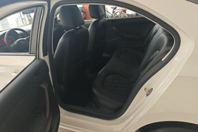 Used Volkswagen Santana 2018 1.5L Manual Fashion Edition Left Rear Seat
