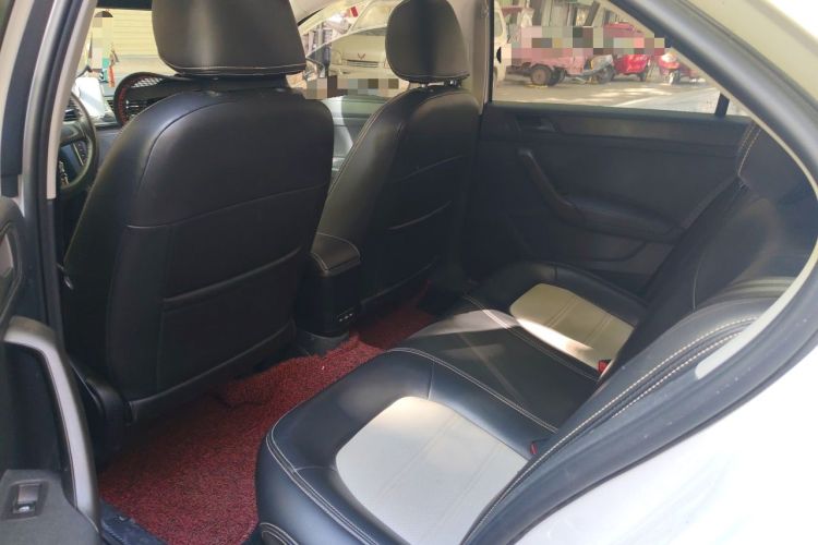 Used Volkswagen Santana 2018 1.5L Automatic Fashion Edition Left Rear Seat