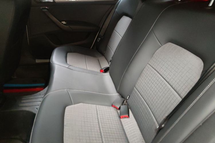 Used Volkswagen Santana 2018 1.5L Manual Comfort Edition Left Rear Seat