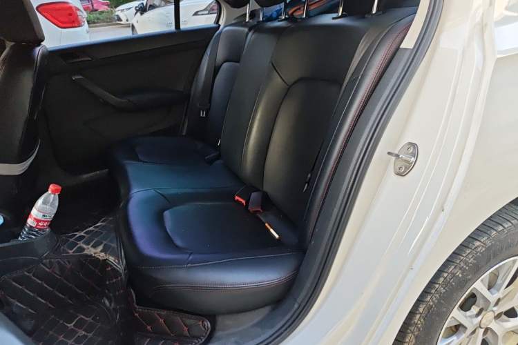 Used Volkswagen Santana 2018 1.5L Automatic Fashion Edition Left Rear Seat
