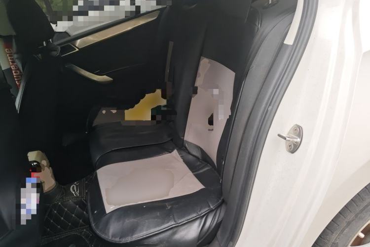 Used Volkswagen Santana 2018 1.5L Automatic Fashion Edition Left Rear Seat