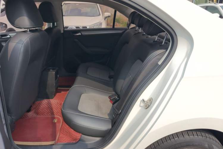 Used Volkswagen Santana 2018 1.5L Automatic Comfort Edition Left Rear Seat