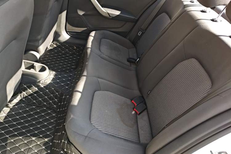 Used Volkswagen Santana 2018 1.5L Manual Fashion Edition Left Rear Seat