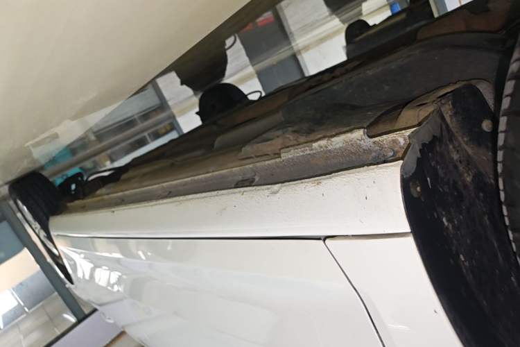 Used Volkswagen Santana 2018 1.5L Manual Fashion Edition Left Side Sill