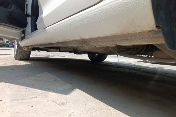 Used Volkswagen Santana 2018 1.5L Automatic Comfort Edition Left Side Sill