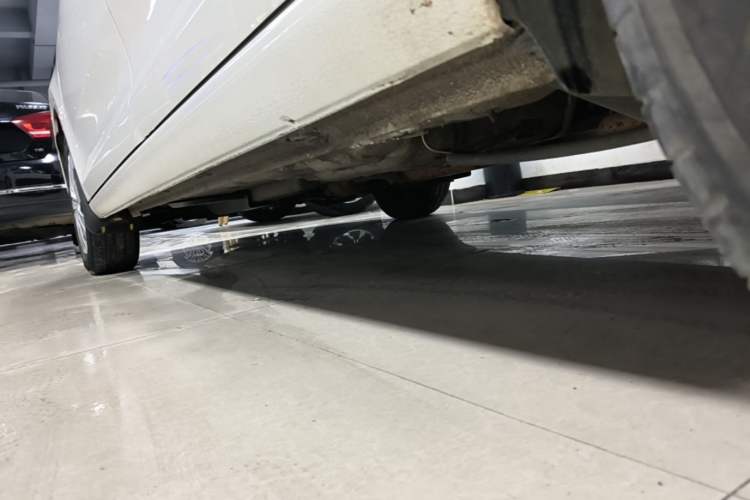 Used Volkswagen Santana 2018 1.5L Automatic Fashion Edition Left Side Sill