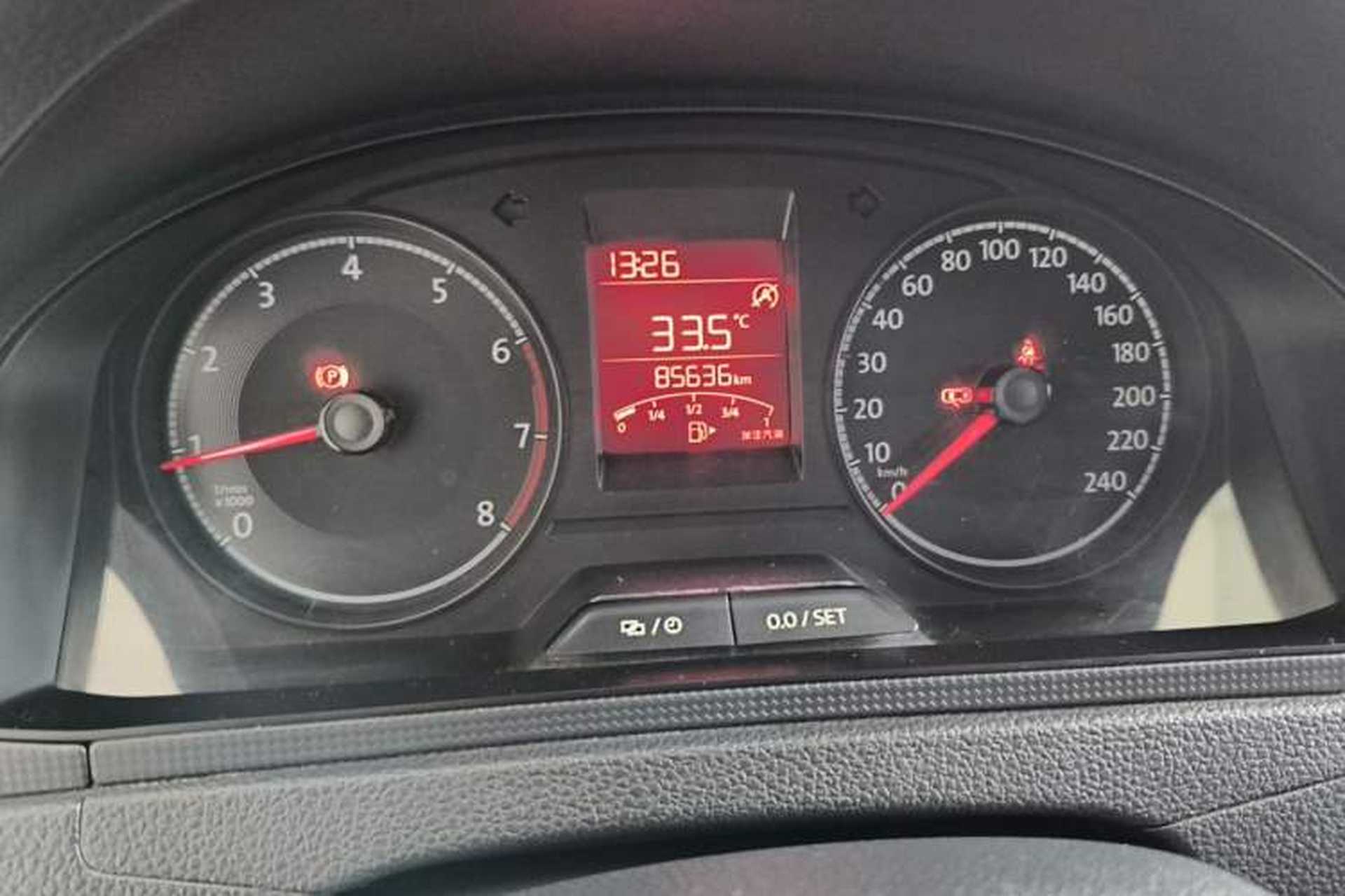 Used Volkswagen Santana 2018 1.5L Manual Fashion Edition Odometer Close Up