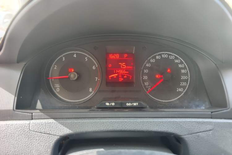 Used Volkswagen Santana 2018 1.5L Automatic Fashion Edition Odometer Close Up