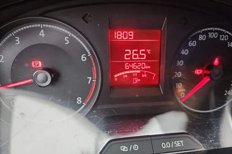 Used Volkswagen Santana 2018 1.5L Manual Fashion Edition Odometer Close Up