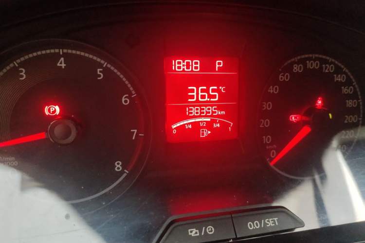 Used Volkswagen Santana 2018 1.5L Automatic Fashion Edition Odometer Close Up