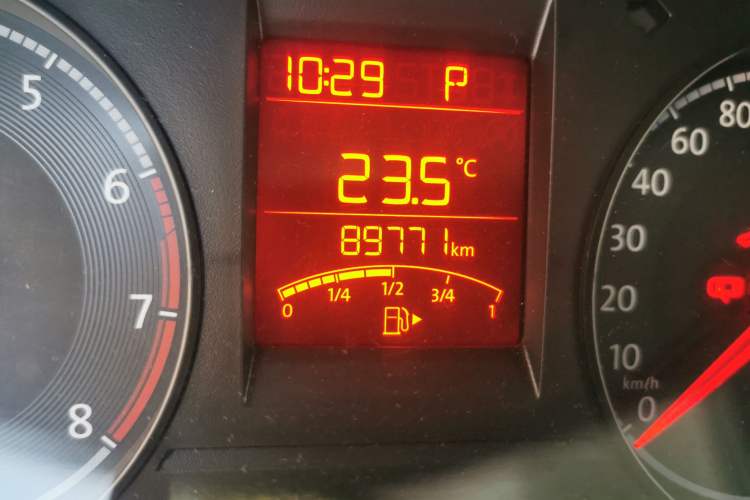 Used Volkswagen Santana 2018 1.5L Automatic Fashion Edition Odometer Close Up