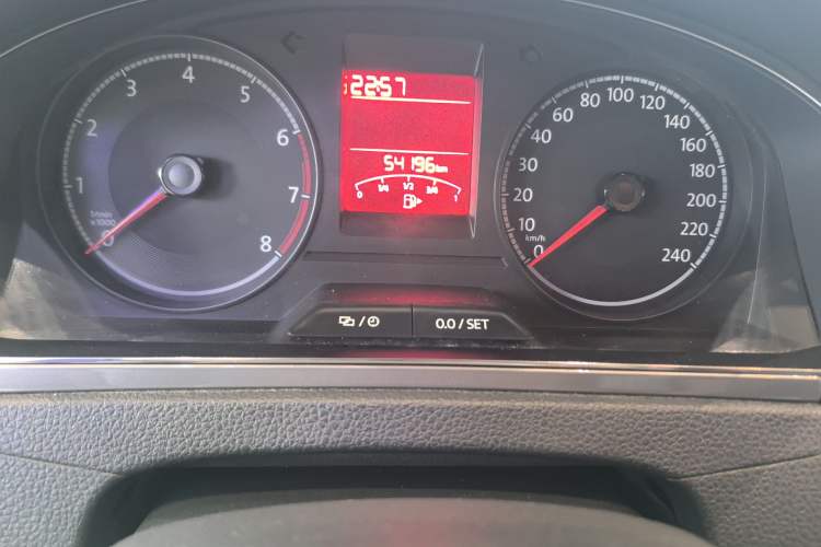 Used Volkswagen Santana 2018 1.5L Automatic Comfort Edition Odometer Close Up