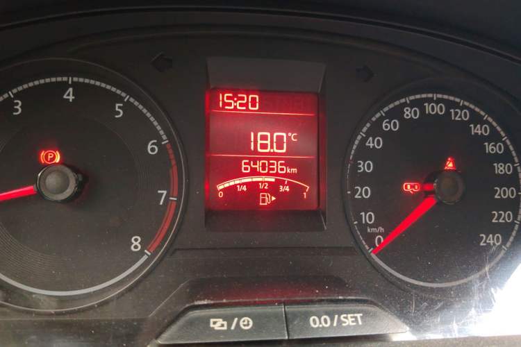Used Volkswagen Santana 2018 1.5L Manual Fashion Edition Odometer Close Up