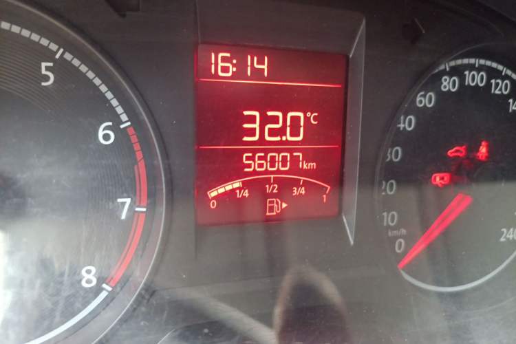 Used Volkswagen Santana 2018 1.5L Manual Fashion Edition Odometer Close Up