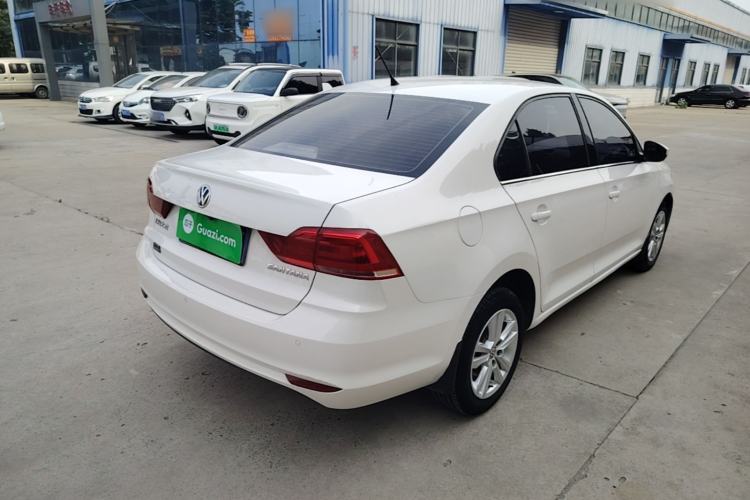 Used Volkswagen Santana 2018 1.5L Manual Comfort Edition Rear Right 45 Deg