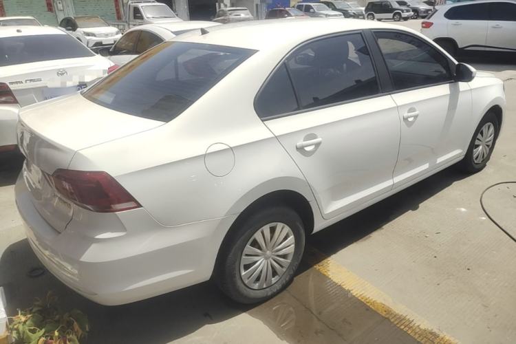 Used Volkswagen Santana 2018 1.5L Manual Fashion Edition Rear Right 45 Deg