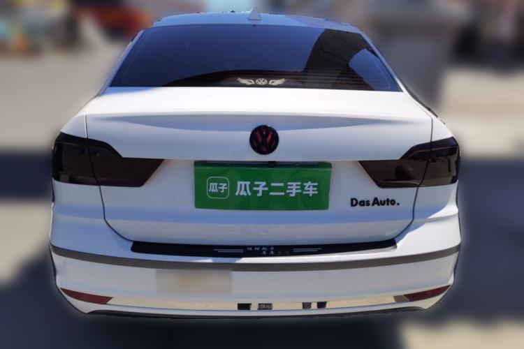 Used Volkswagen Santana 2018 1.5L Manual Fashion Edition Rear