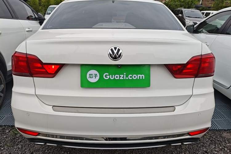 Used Volkswagen Santana 2018 1.5L Automatic Comfort Edition Rear