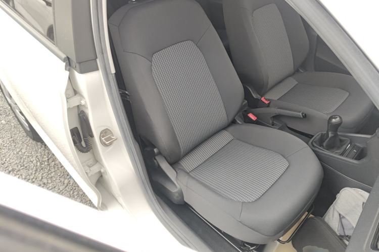 Used Volkswagen Santana 2018 1.5L Manual Fashion Edition Right Front Seat