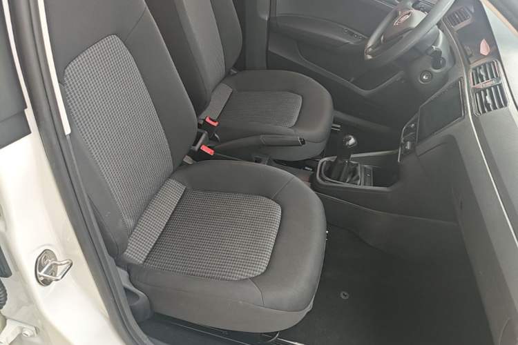 Used Volkswagen Santana 2018 1.5L Manual Fashion Edition Right Front Seat
