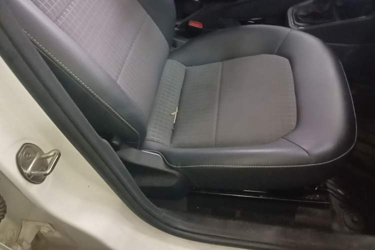 Used Volkswagen Santana 2018 1.5L Automatic Comfort Edition Right Front Seat