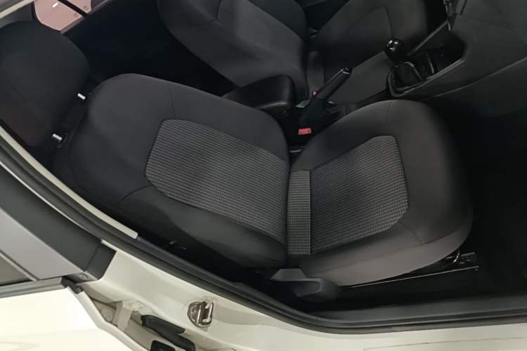 Used Volkswagen Santana 2018 1.5L Manual Fashion Edition Right Front Seat