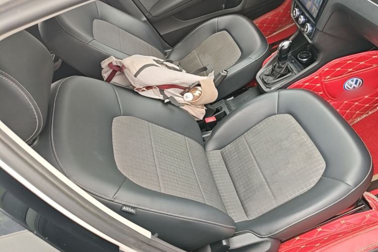 Used Volkswagen Santana 2018 1.5L Automatic Comfort Edition Right Front Seat