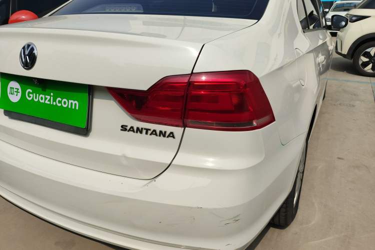 Used Volkswagen Santana 2018 1.5L Manual Fashion Edition Right Rear Taillight