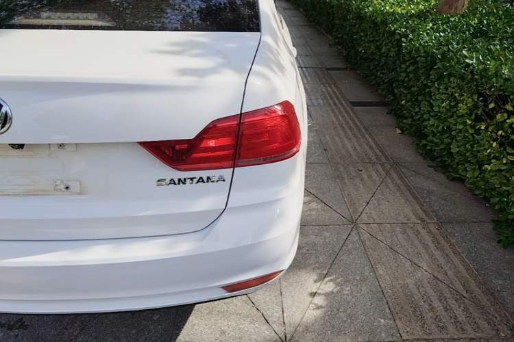 Used Volkswagen Santana 2018 1.5L Manual Fashion Edition Right Rear Taillight