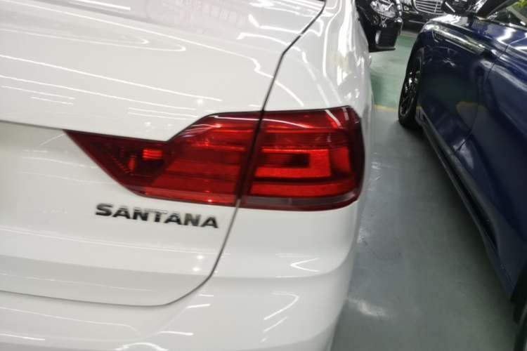 Used Volkswagen Santana 2018 1.5L Manual Fashion Edition Right Rear Taillight