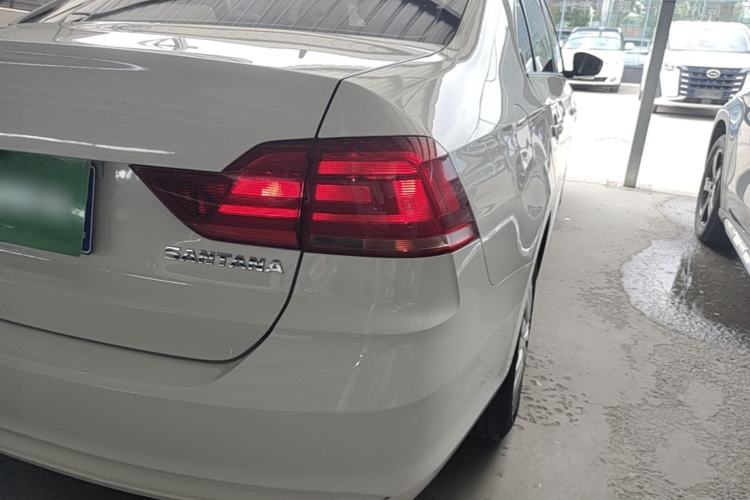 Used Volkswagen Santana 2018 1.5L Automatic Fashion Edition Right Rear Taillight