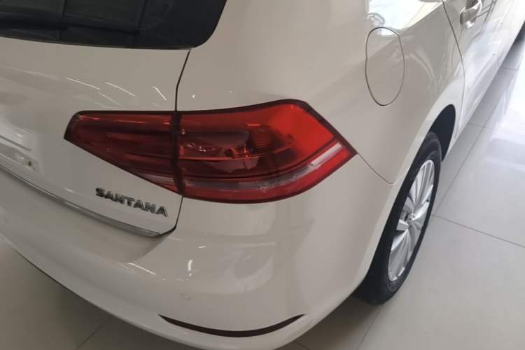 Used Volkswagen Santana 2018 Haval H9 1.5L Automatic Comfort Edition Right Rear Taillight