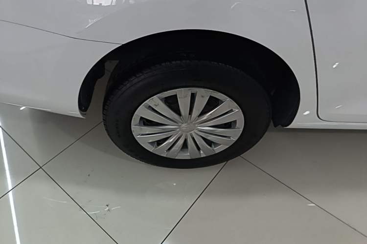 Used Volkswagen Santana 2018 1.5L Manual Fashion Edition Right Rear Wheel Hub