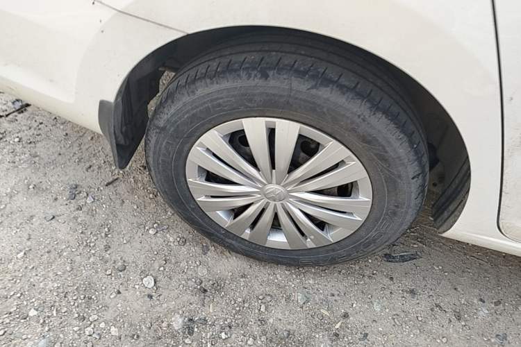 Used Volkswagen Santana 2018 1.5L Manual Fashion Edition Right Rear Wheel Hub