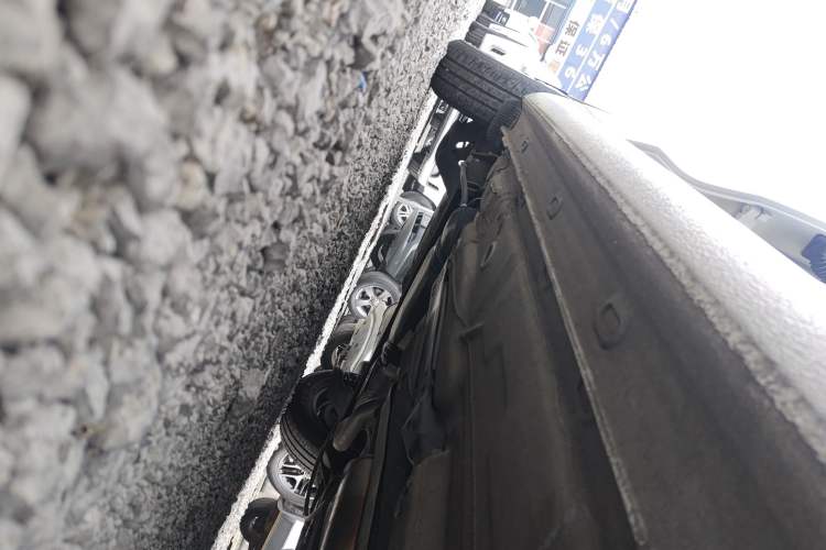 Used Volkswagen Santana 2018 1.5L Manual Fashion Edition Right Side Sill