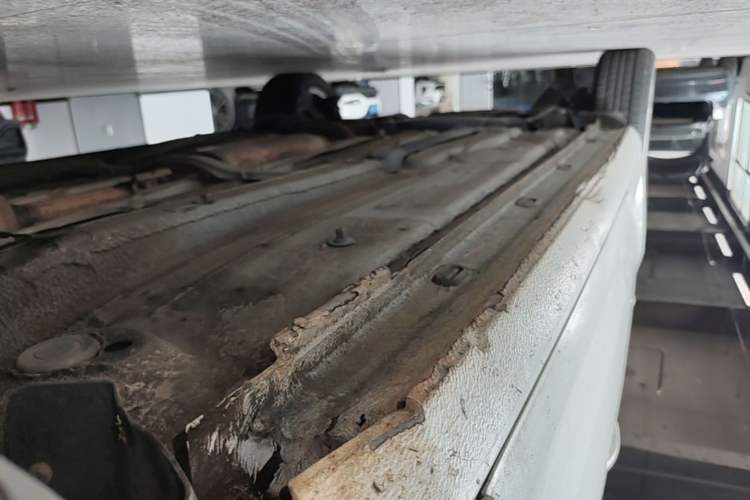 Used Volkswagen Santana 2018 1.5L Automatic Comfort Edition Right Side Sill