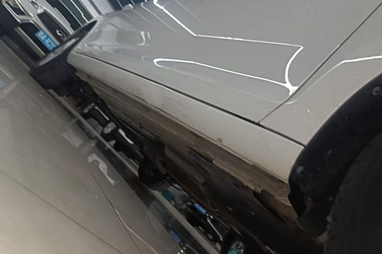 Used Volkswagen Santana 2018 1.5L Automatic Fashion Edition Right Side Sill