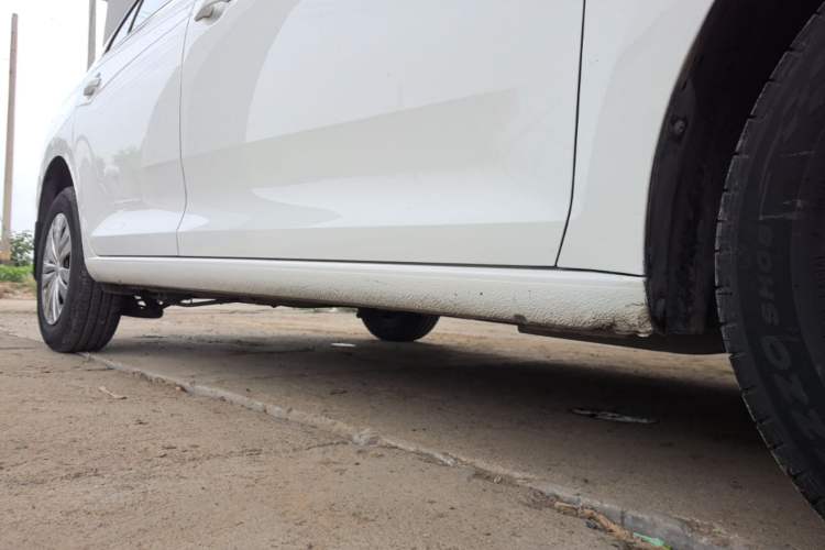 Used Volkswagen Santana 2018 1.5L Automatic Fashion Edition Right Side Sill