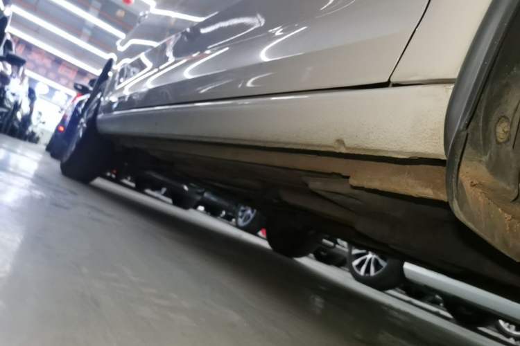 Used Volkswagen Santana 2018 1.5L Manual Fashion Edition Right Side Sill